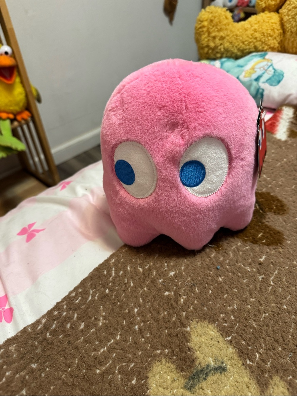 Adorable pink Pac-Man ghost plush from miniso, sooo cute!!